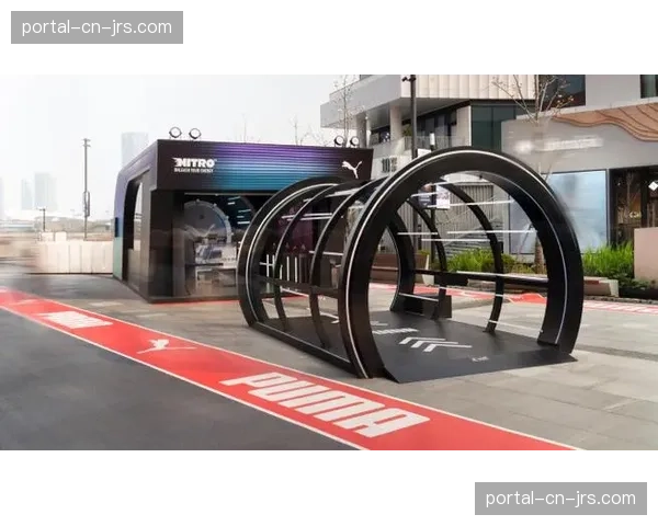 上海西岸梦中心彪马赛车主题快闪空间，体育营销结合在地文化体验